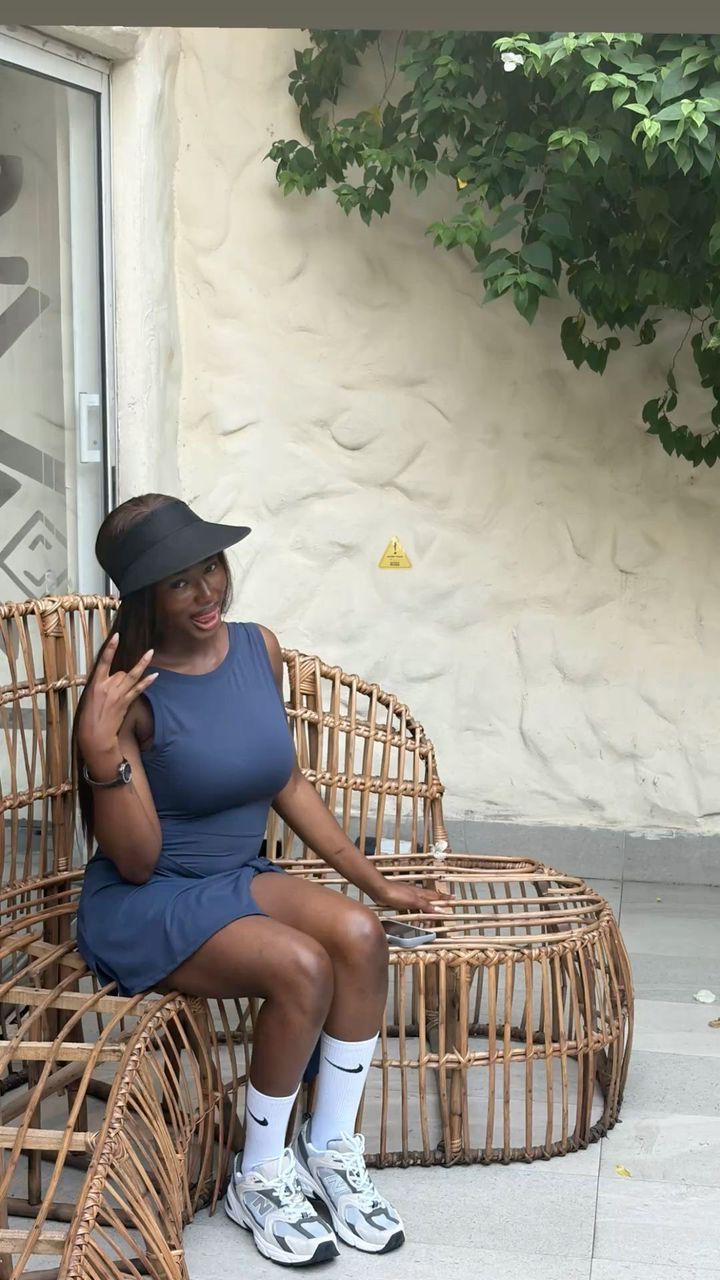 Sandra in Lekki, Lagos, Nigeria, Nigeria — photo 3 of 4
