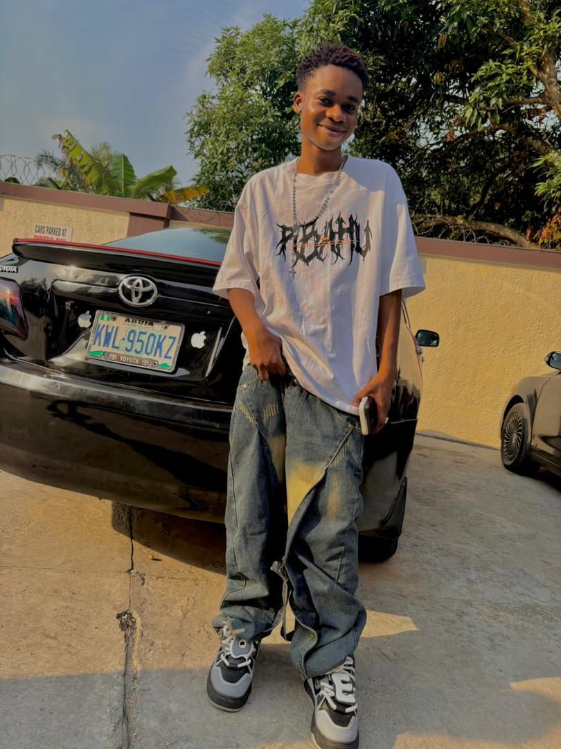 Sugar boy in Delta State, Delta, Nigeria, Nigeria — photo 1 of 5