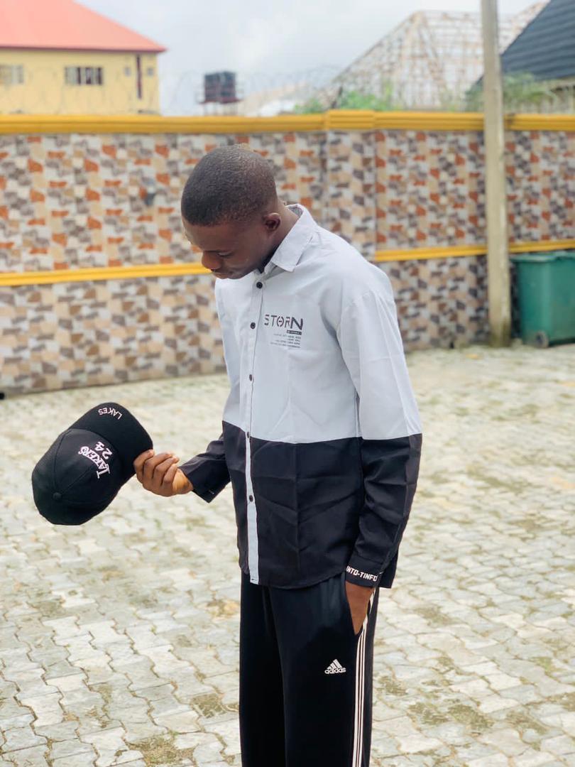 Emmanuel in Aboh, Delta, Nigeria, Nigeria — photo 1 of 2