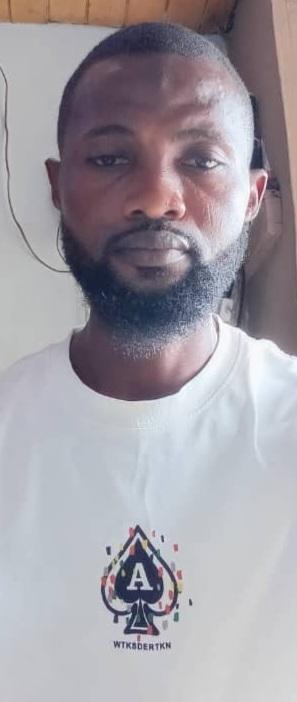 Deress in Ajah, Lagos, Nigeria, Nigeria — photo 1 of 3