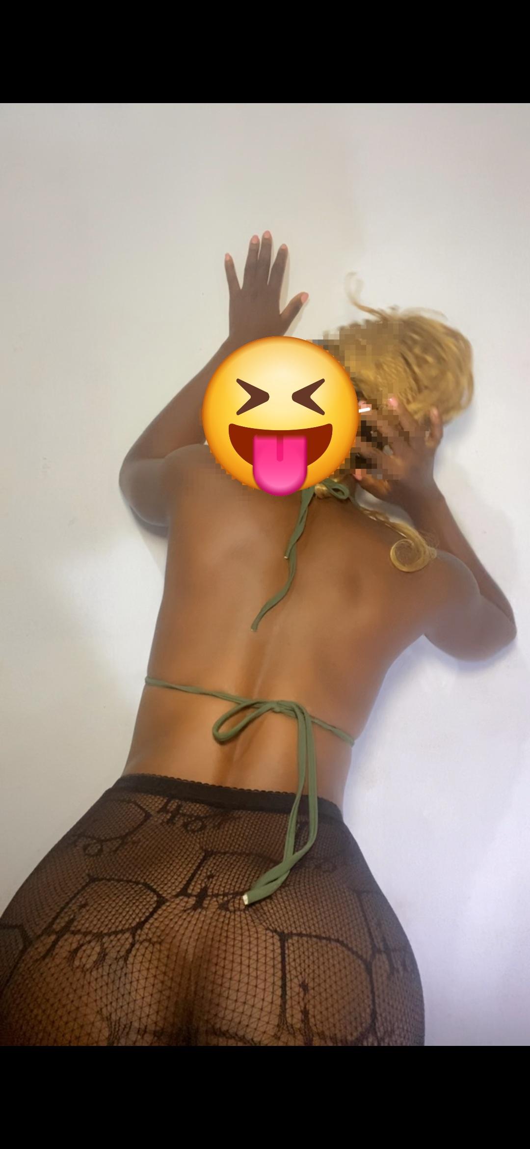 Papi's gurl🍑💦 in Enugu, Enugu, Nigeria, Nigeria — photo 1 of 2