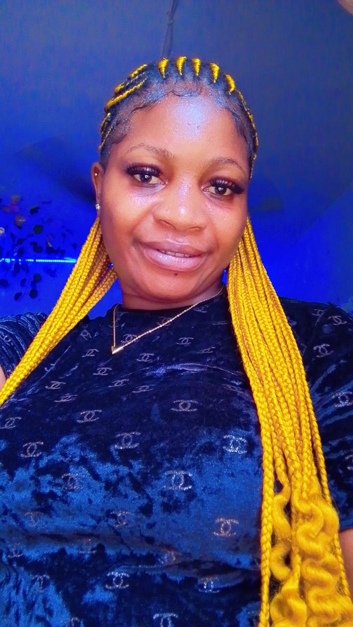 Angela in Enugu North, Enugu, Nigeria, Nigeria — photo 2 of 4