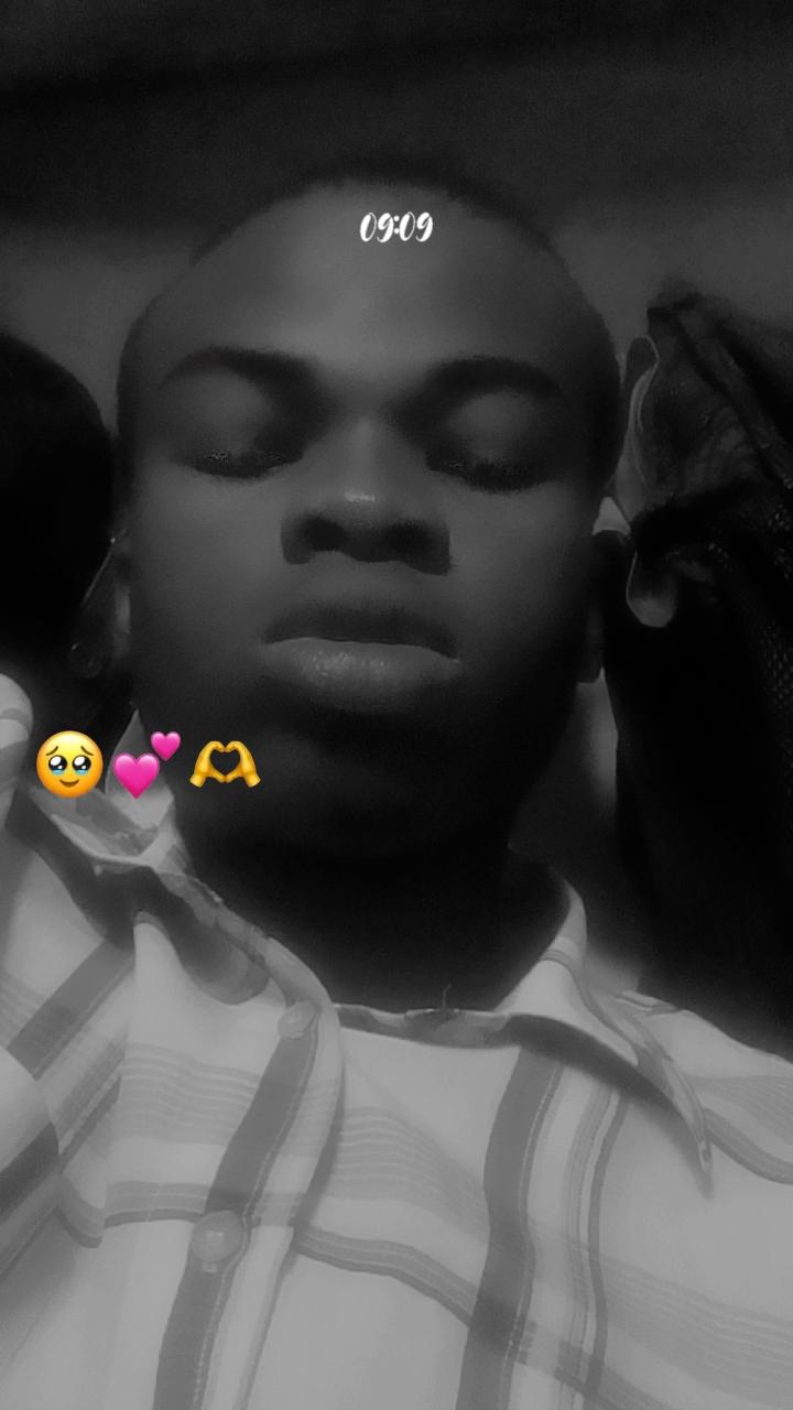 Pxxy in Port Harcourt, Rivers, Nigeria, Nigeria — photo 1 of 2