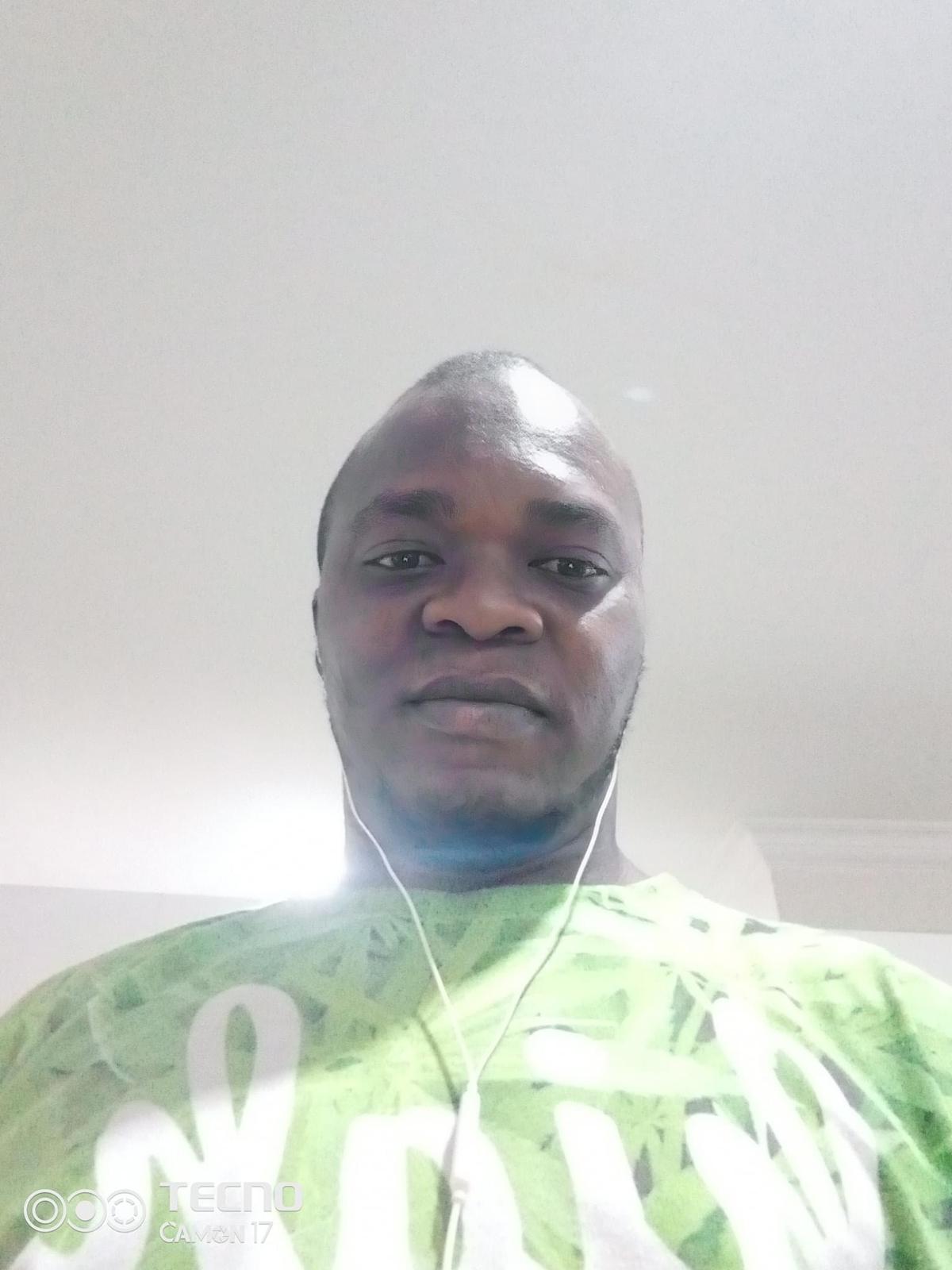 Headgiver147 in Ibadan, Oyo, Nigeria, Nigeria — photo 2 of 4
