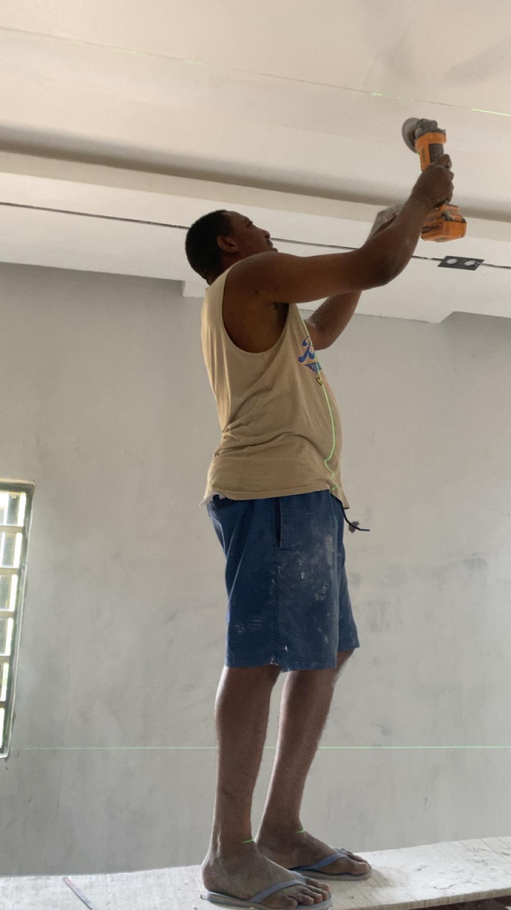 Ben in Warri, Delta, Nigeria, Nigeria — photo 1 of 2