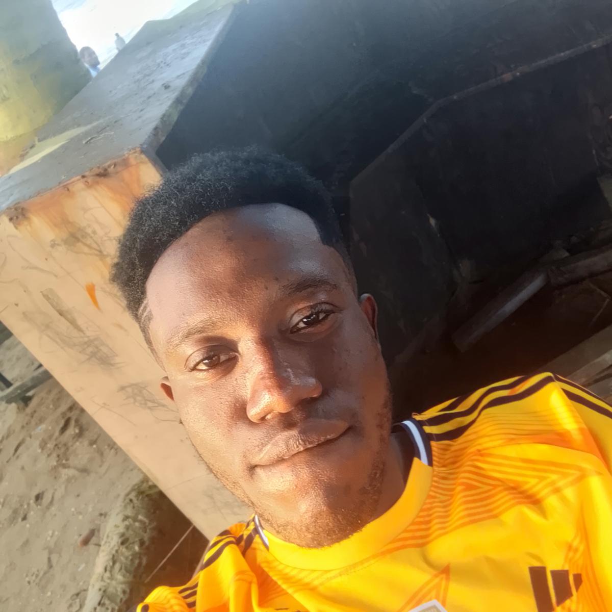 Danso Samuel in Nkawkaw, Eastern, Ghana, Ghana — photo 1 of 2