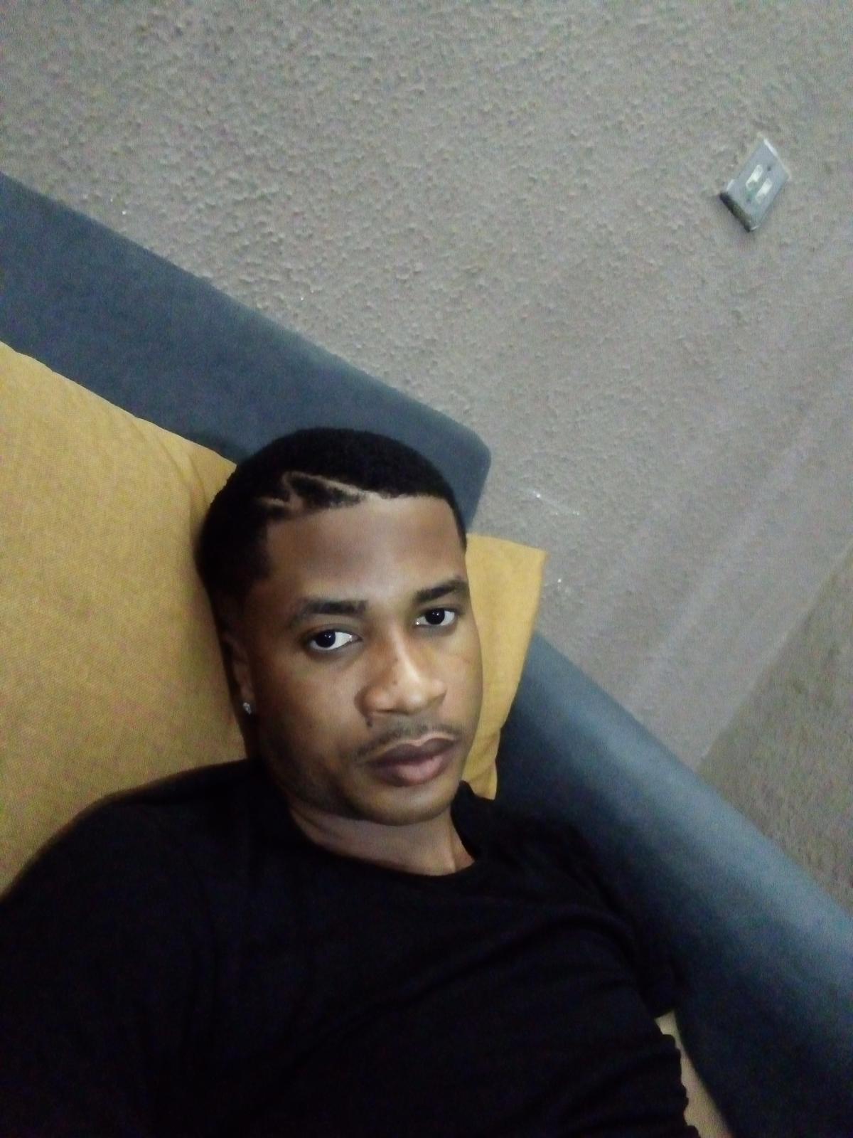 Toby in Victoria Island, Lagos, Nigeria, Nigeria — photo 2 of 4