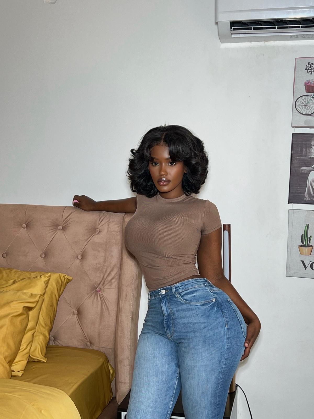 Black queen yaro in Lagos Mainland, Lagos, Nigeria, Nigeria — photo 2 of 5