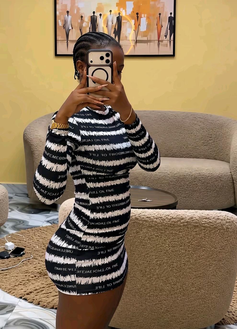 Pretty peky in Lekki, Lagos, Nigeria, Nigeria — photo 2 of 4