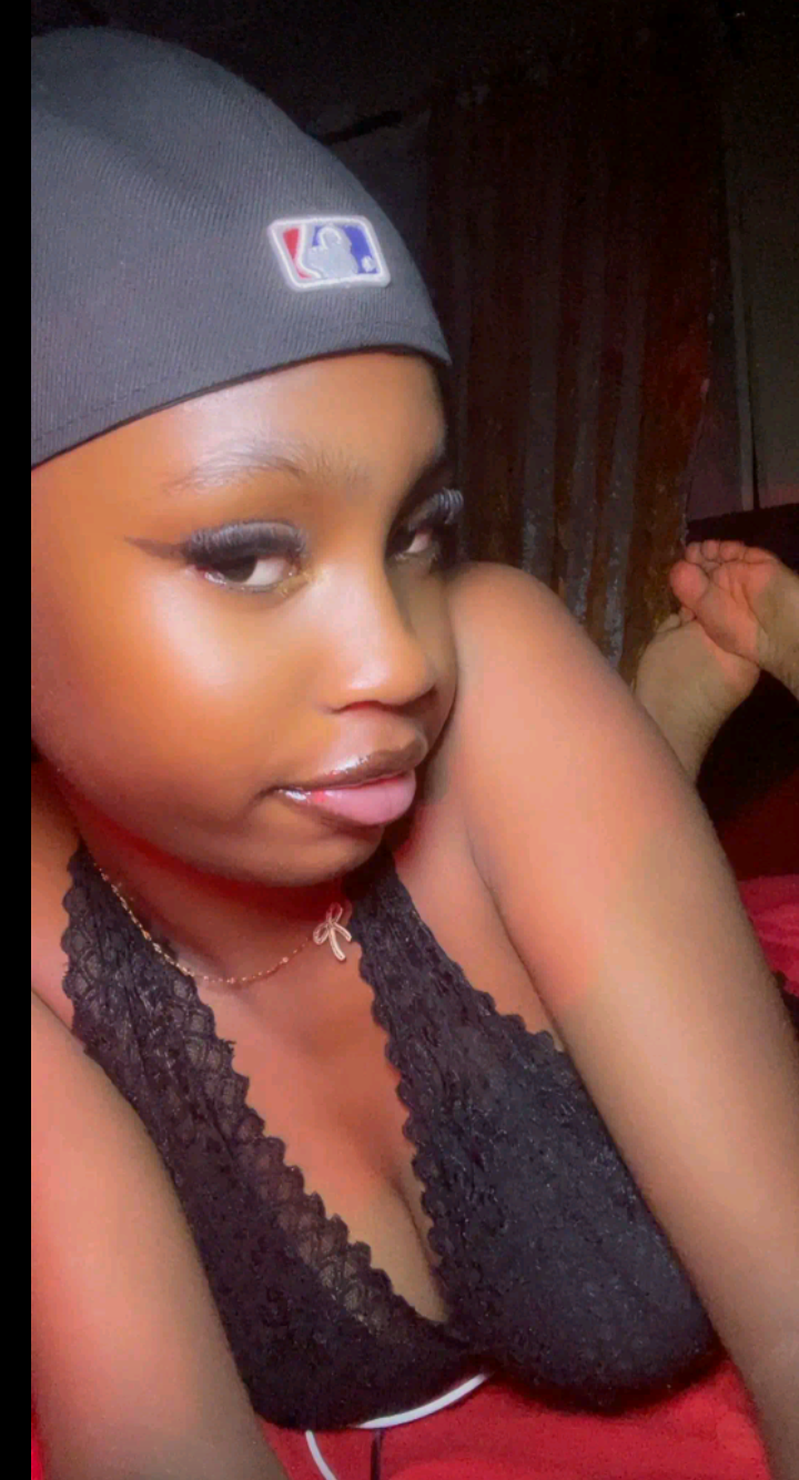 Nuella in Ikeja, Lagos, Nigeria, Nigeria — photo 1 of 4